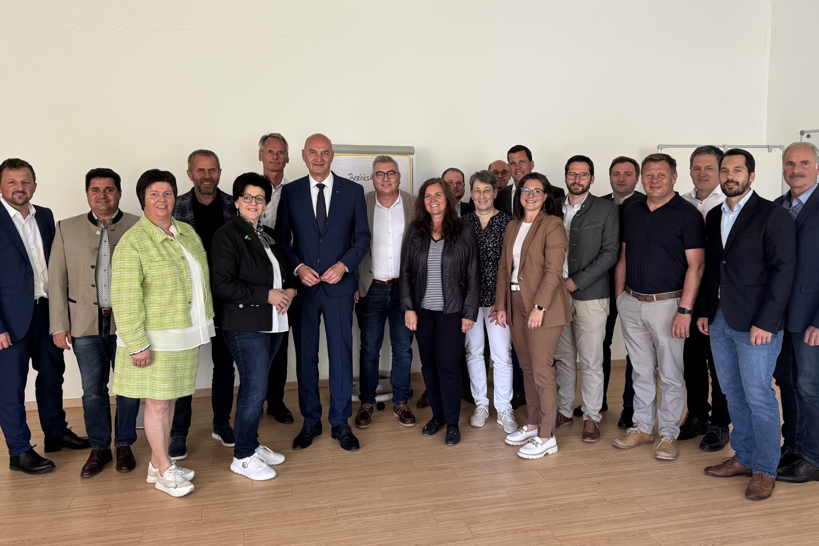 O-VP-Salzkammergut-Pflege-mit-Zukunft-Sozialklausur-im-Bezirk-Gmunden-stellt-Weichen