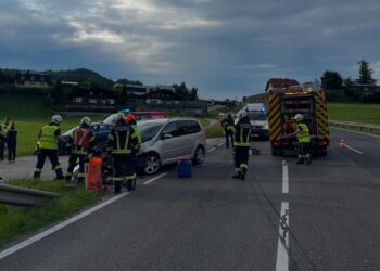 Schwerer Verkehrsunfall auf der B145