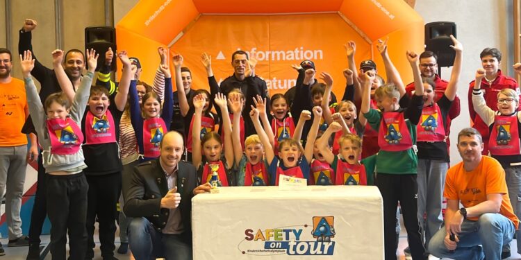 Zivilschutz-Kindersicherheitsolympiade Safety Tour 2025: Sieg für die 4. Klasse der Volksschule Grünau