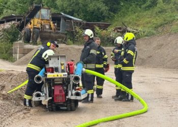 Ausbildung „Wasserbeförderung über längere Wegstrecken“ der Feuerwehren und Feuerwachen im Pflichtbereich Bad Ischl