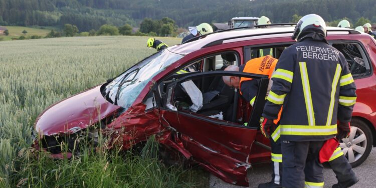 Schwerer Verkehrsunfall in Ottnang am Hausruck