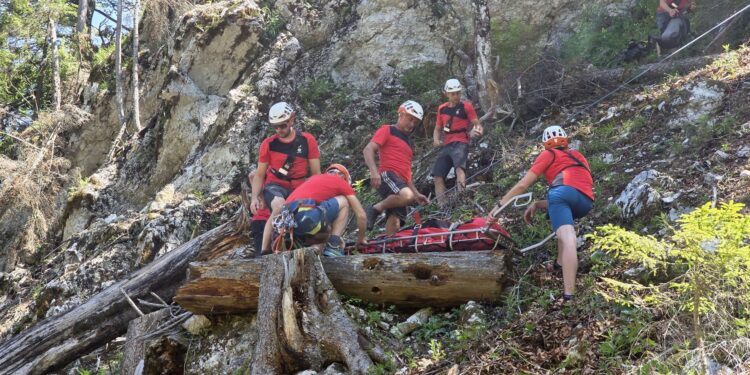 Bergrettungseinsatz nach Knöchelverletzung am Großen Rosenkogel
