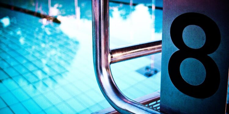 swimming pool, pool, nature, outdoor pool, summer, swimming system, starting block, number, eight, reflection, jump off