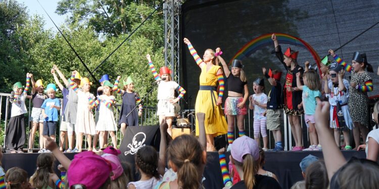 Mai Cocopelli begeisterte beim Frankenburger Kultursommer