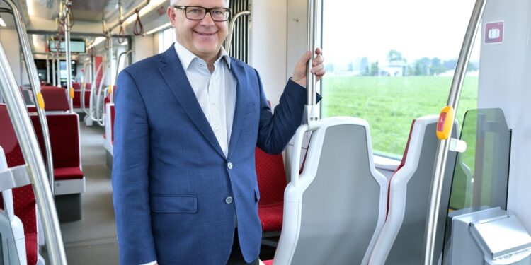 Günter Neumann zum neuen Obmann des Fachverbandes der Schienenbahnen gewählt – Finanzierung der Regionalbahnen im Fokus