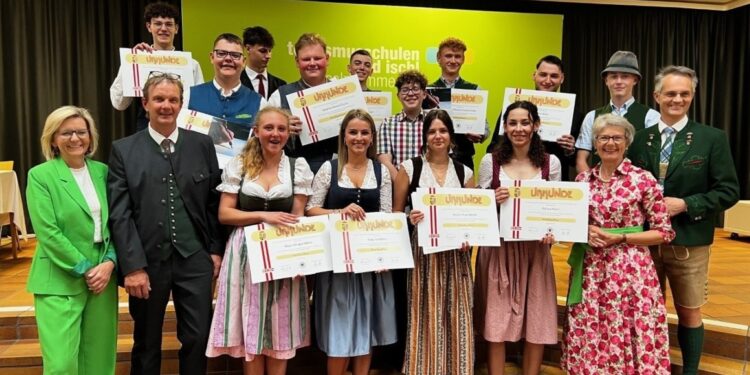 Die Tourismusschulen Bad Ischl gratulieren