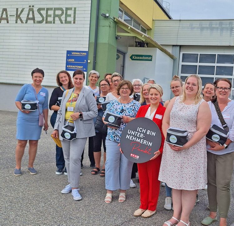 „Frau in der Wirtschaft“-Bezirksgruppe unterwegs in Pöndorf