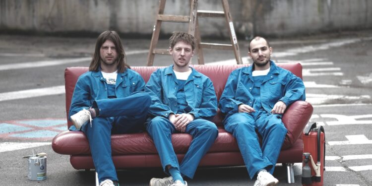 Tanzbare Dissonanzen und improvisierte Klangwelten: Jazz-Rock-Trio X!XU gastiert im OKH Vöcklabruck Vöcklabruck