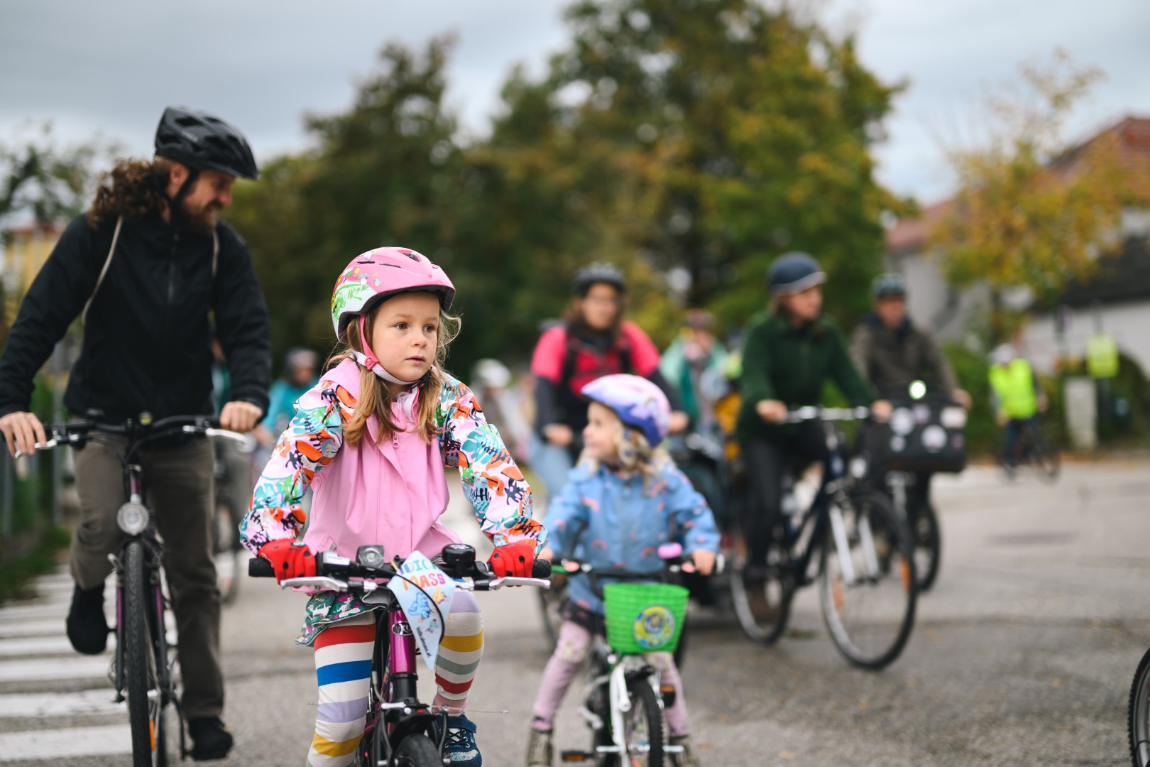 Gemeinsam-f-r-kinderfreundliche-Stra-en-140-Teilnehmende-rollten-Ende-Mai-wieder-durch-V-cklabruck