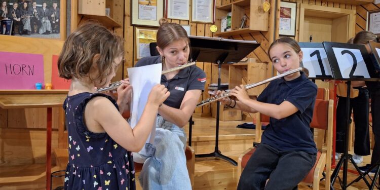 Klangvolle Ferien: Kinder tauchten in die Welt der Blasmusik ein