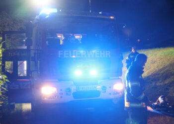 Drei Feuerwehren bei Zimmerbrand in Scharnstein