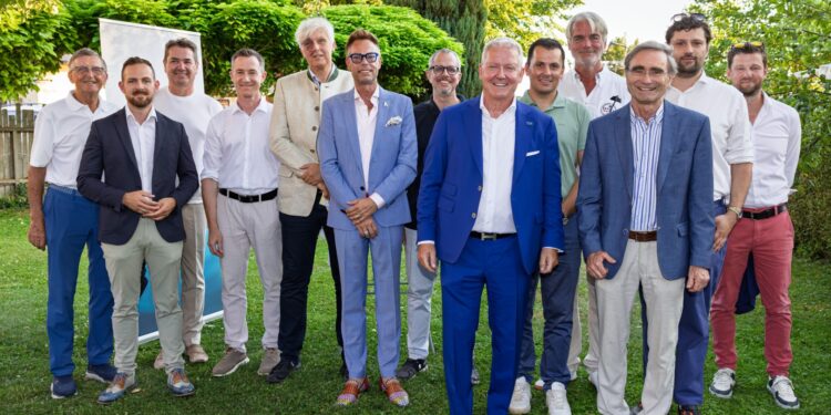 Norbert Hartl übernimmt Präsidentschaft des Rotary Club Vöcklabruck