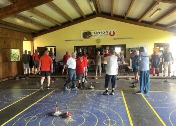 Lass uns feiern – Saisonabschluss beim „NUSSI“ in der UNION Stockhalle Gschwandt!