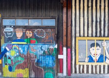 Gemeinwesenorientierte Jugendarbeit: Kunstprojekt blickt hinter die Fassade