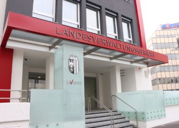 Schüsse mit Softgun am Langbathsee – Schütze muss Polizeieinsatz bezahlen