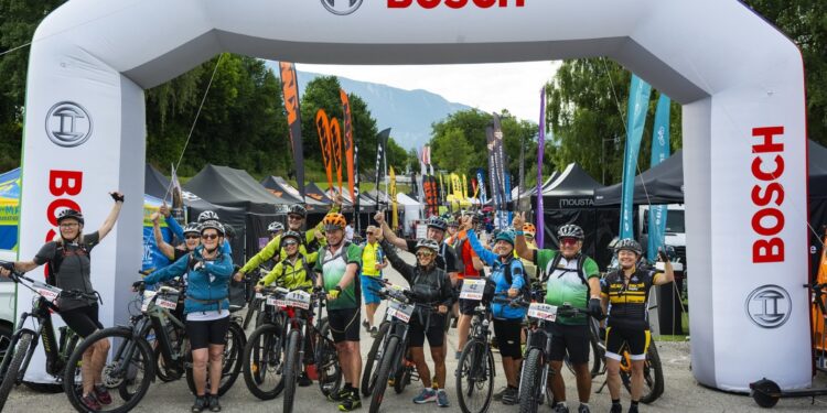 Bilderbuch-Wochenende für 4.000 Mountainbiker aus aller Welt