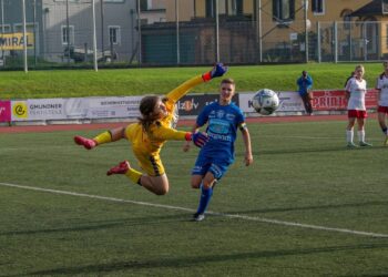 Gmundens Fußballerinnen wollen wieder beim Podest „anklopfen“!
