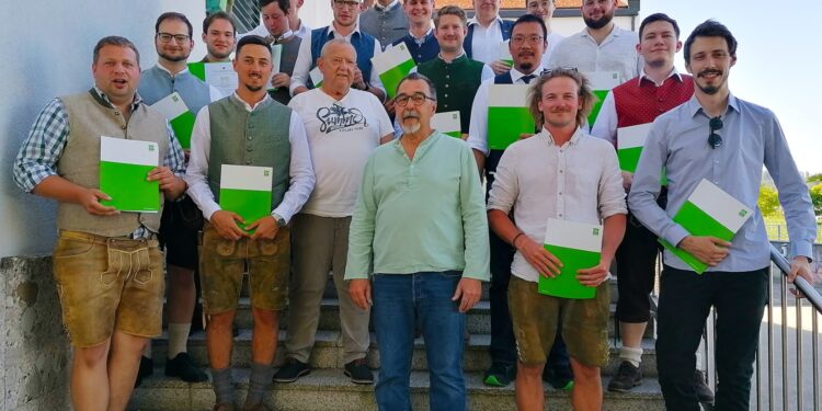 41 neue Werkmeister:innen im WIFI Vöcklabruck geehrt