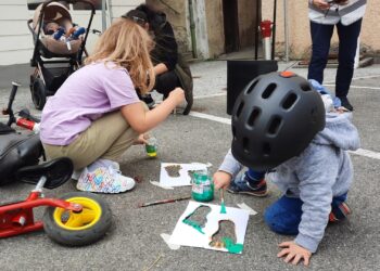 Action statt Autos in der Ebenseer Hauptstraße