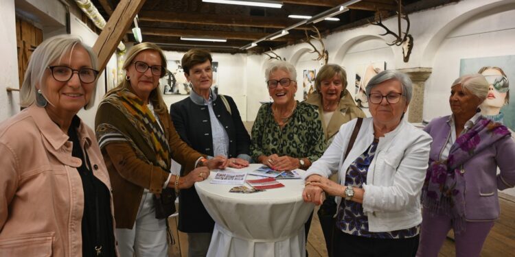 Jahresausstellung des Europäischen Kunstkreises begeistert in Scharnstein