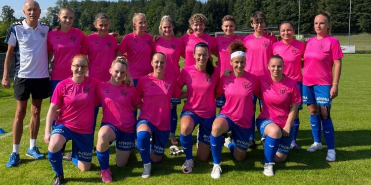 Gmundens Fußballerinnen jubelten über den Auswärtsdreier, der UFC Attergau über die Tabellenführung!
