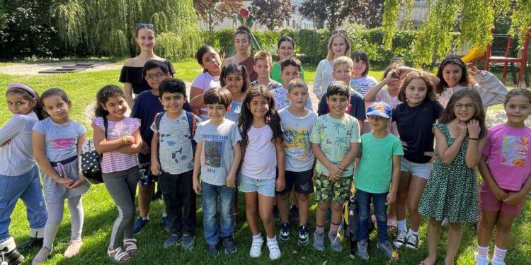 Integration: Kinder lernen in den Ferien damit Schuleinstieg leichter wird