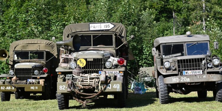 Militärfahrzeuge – Seltene Fahrzeuge in Grünau im Almtal