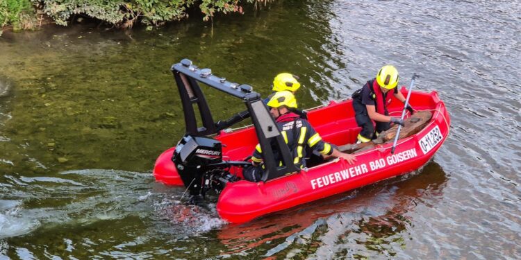 Feuerwehr übt „Personenrettung Gewässer“