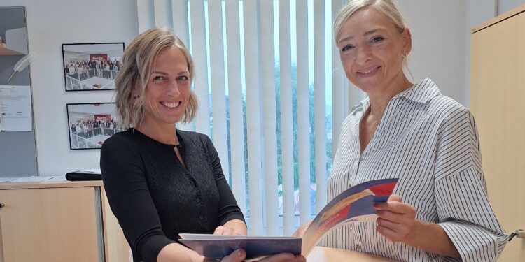 Staffelübergabe in der Gleichstellungsarbeit beim AMS Gmunden