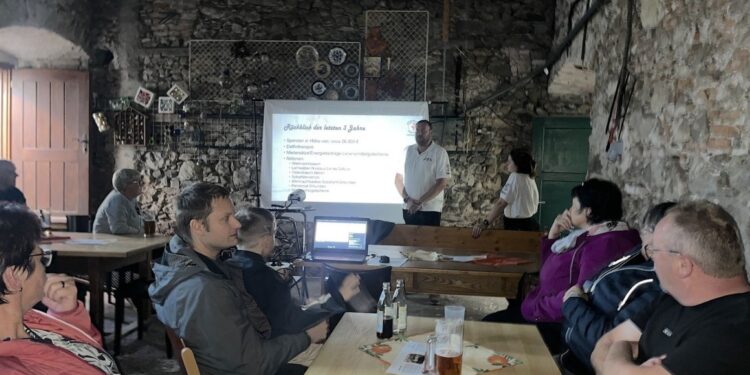 Viele „Hände die helfen“ beim Herbstfest im Kapuzinerkloster Gmunden!