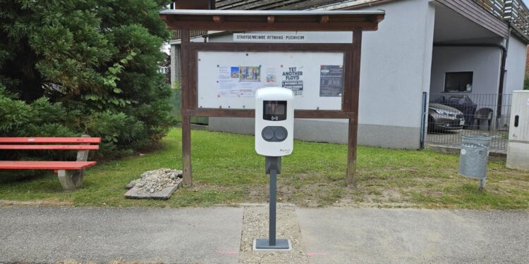 Neue E-Lademöglichkeiten in Attnang-Puchheim