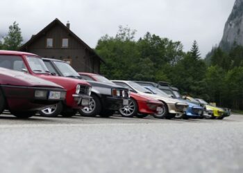 Die Oldtimer Karawane rollt wieder – 6. ARBÖ Oldtimerausfahrt