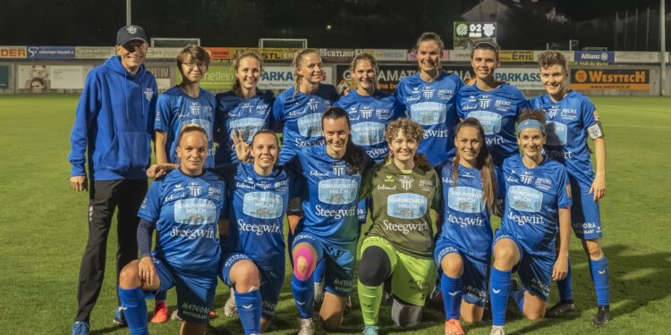 Gmundens Frauen feierten ihren 3. Saisonsieg!