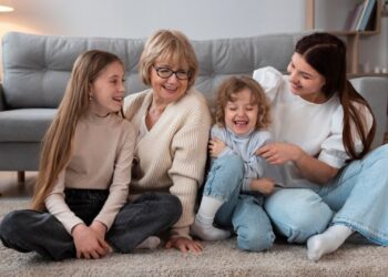 Frauentreff – Alleinerzieherinnen und andere Alltagsheldinnen: Gemeinsam statt einsam