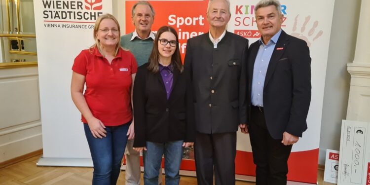 Zweiter Platz beim ASKÖ-Jugendförderpreis aufgrund der hervorragenden Leistungen von Nina Gaisberger im Schach
