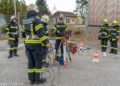 49 neue Feuerwehrmänner und -frauen ausgebildet