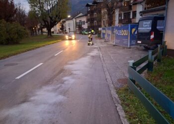 Feuerwache Sulzbach band lange Ölspur