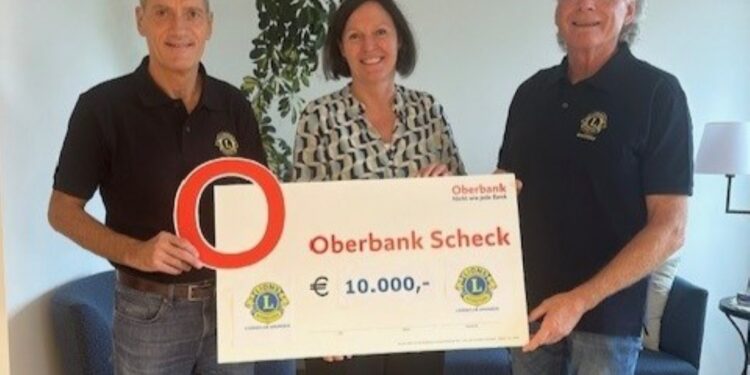 Lionsclub Gmunden spendet dem mobilen Palliativteam Salzkammergut EUR 10.000,-