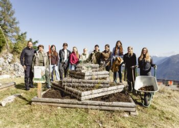 Erdäpfel am Berg – Bildung, die Wurzeln schlägt!