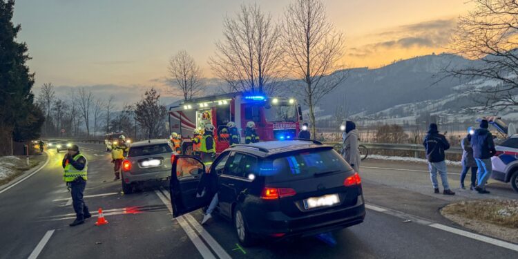 Verkehrsunfall auf der B154 im Bereich Irrseeblick