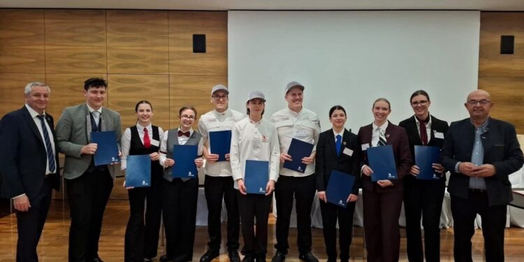 Oberösterreichische Tourismusfachkräfte glänzen bei den AustrianSkills 2025