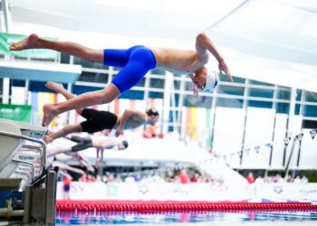 Leitner knackt AK14 OÖ-Rekord über 100 m Freistil