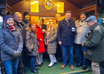 Lions Punschstand eröffnet