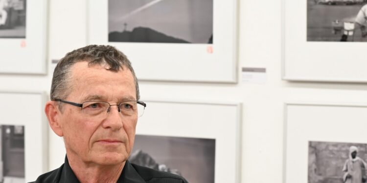 Zwischen Licht und Schatten – Fotograf Joe Malina begeistert in Gmunden