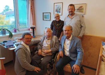 Helmut Böhm schenkte sein Lebenswerk dem Stadtarchiv