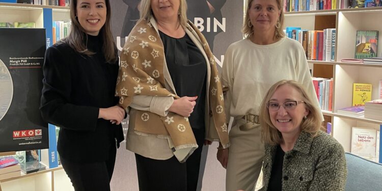 Frau in der Wirtschaft Gmunden hat gewählt – Ing.in Claudia Hindinger als Bezirksvorsitzende bestätigt