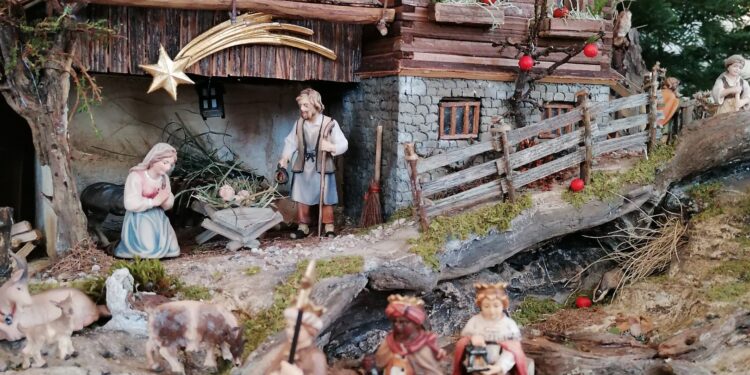 25 Jahre Kripperlverein Bad Goisern: Große Krippenausstellung im kath. Pfarrheim