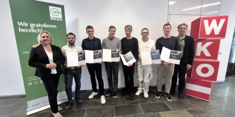 „NEXT STEP“ erfolgreich absolviert – Unternehmer setzen starke Wachstumsimpulse