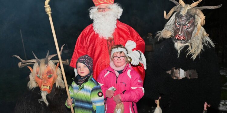 Nikolaus bringt Freude – Ein nachhaltiger Besuch voller Tradition und Herzenswärme