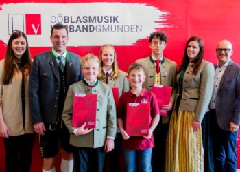 Vier Leistungsabzeichen für Nachwuchstalente der Werkskapelle Laufen